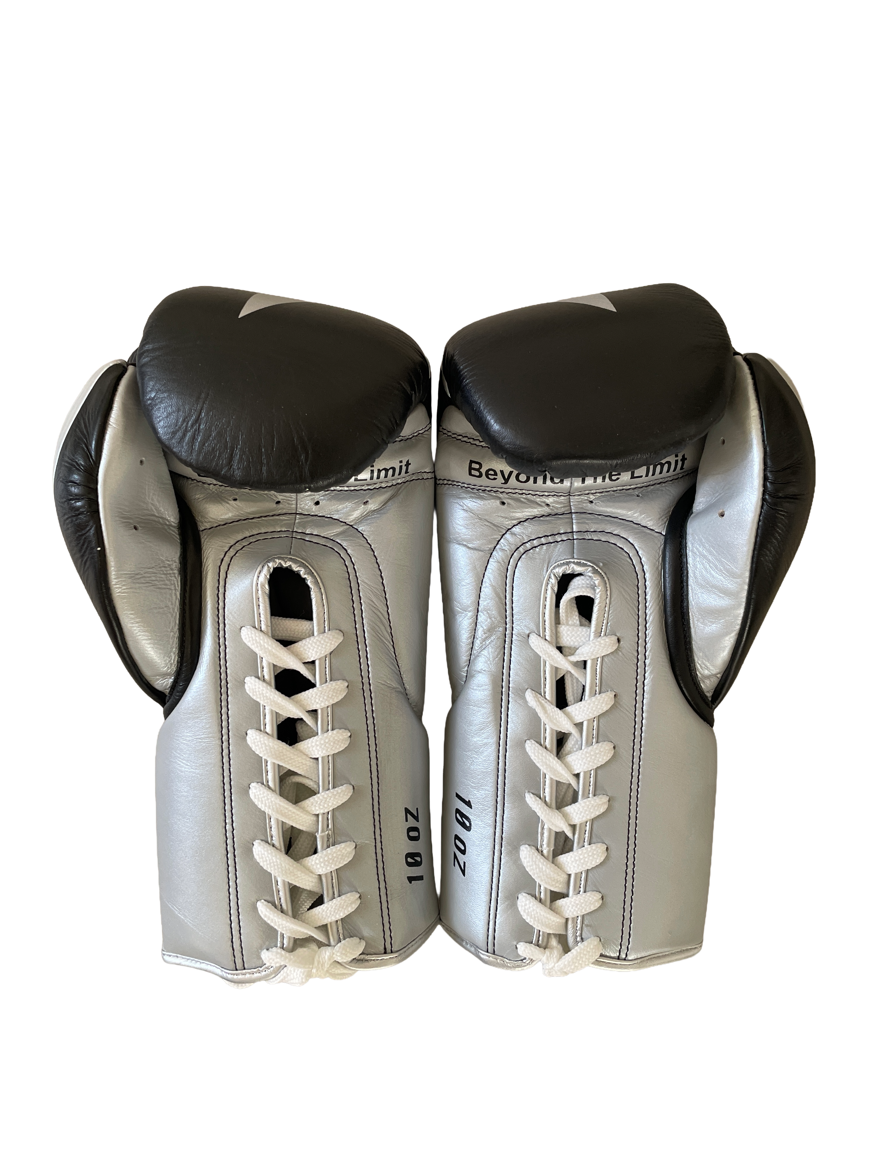 Gants de boxe Aswad 10oz — cuir de grain supérieur noir à lacets, étoile blanche, Invincible